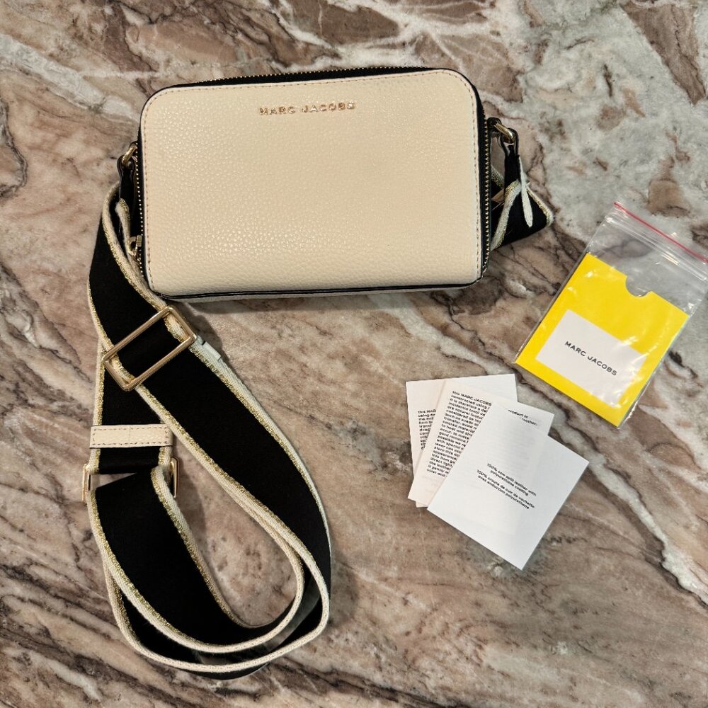 Marc Jacobs - leather crossbody/purse/handbag - cream, black & gold, camera bag